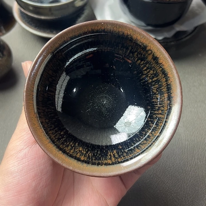 茶盏我们是有共同话题有一