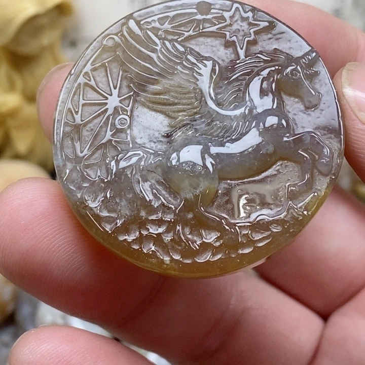 颈饰未镶嵌硅化珊瑚（珊瑚玉）小