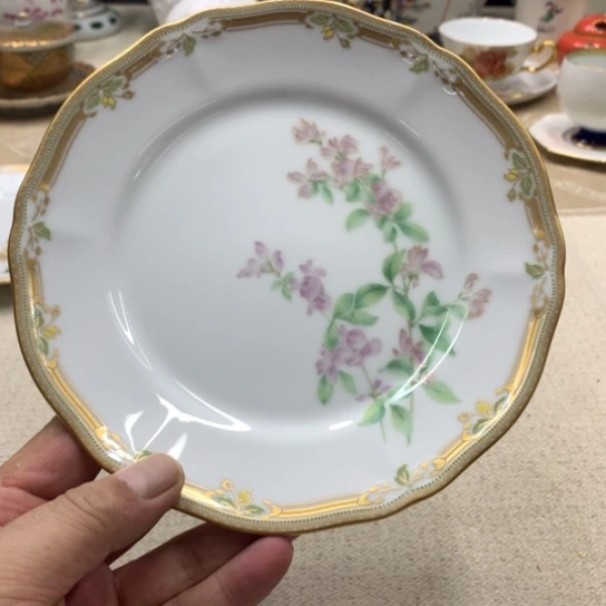 瓷片这些都是自己