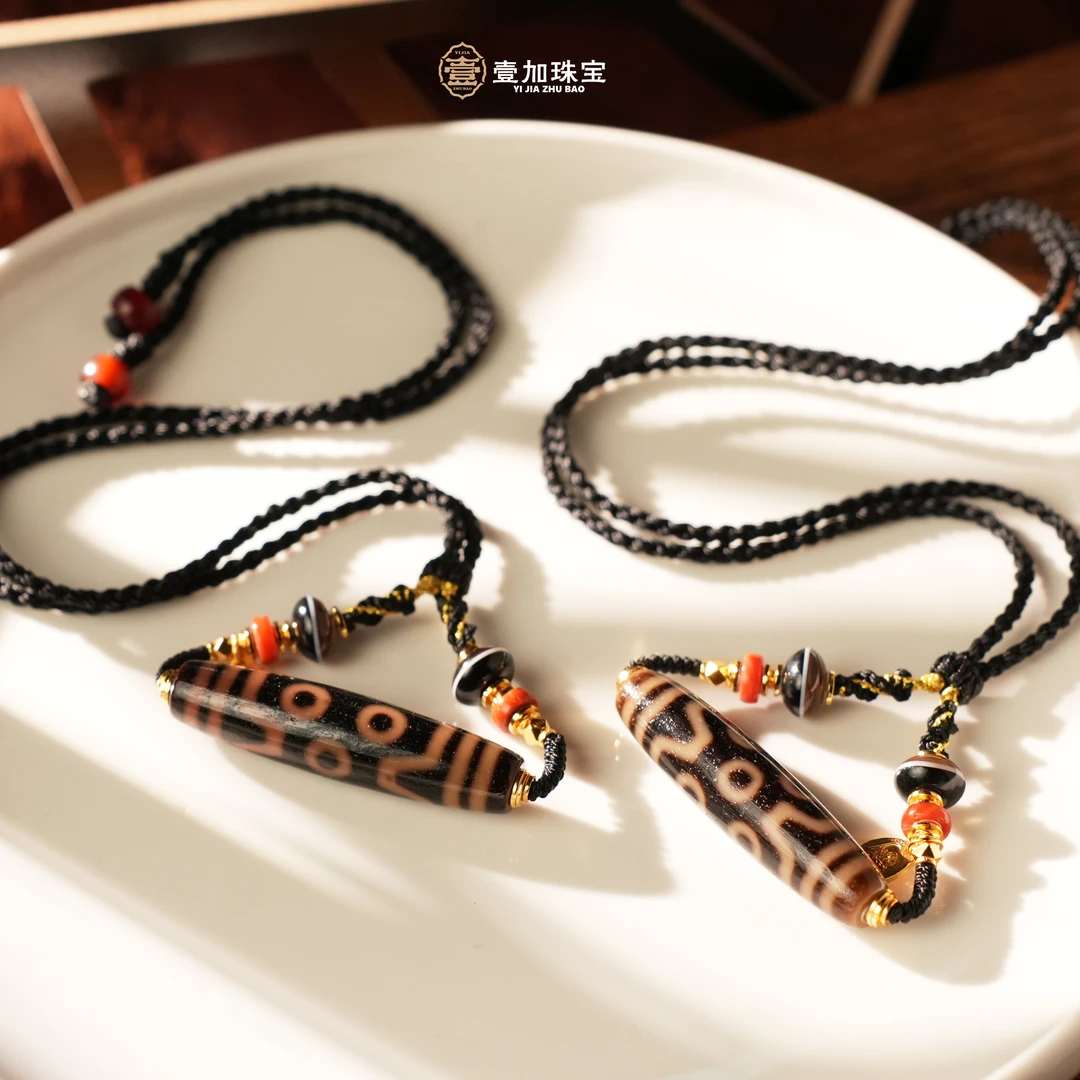 壹加小羊/吴系黑金系列锁骨链多样性发一个