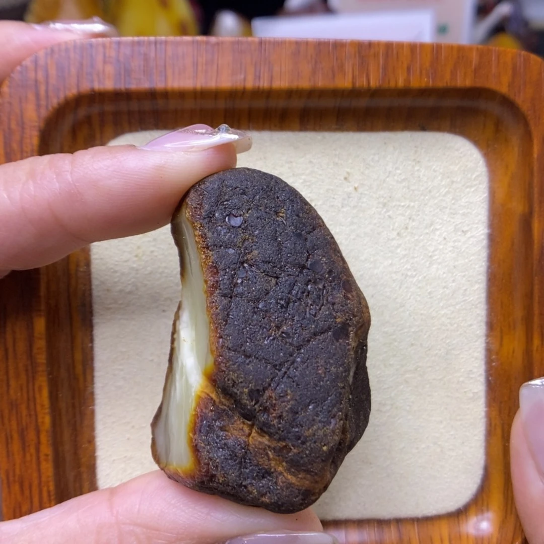 定制琥珀未镶嵌阿****卡敏