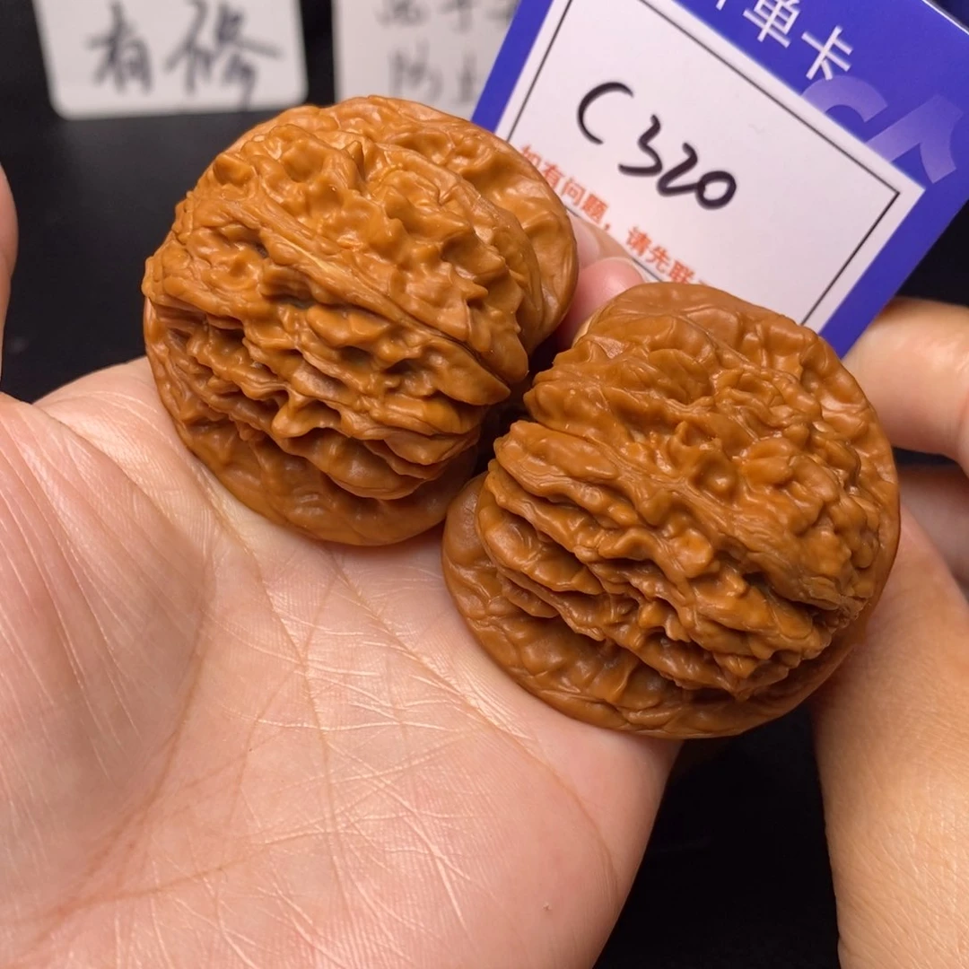 文玩核桃把件46四座楼c320