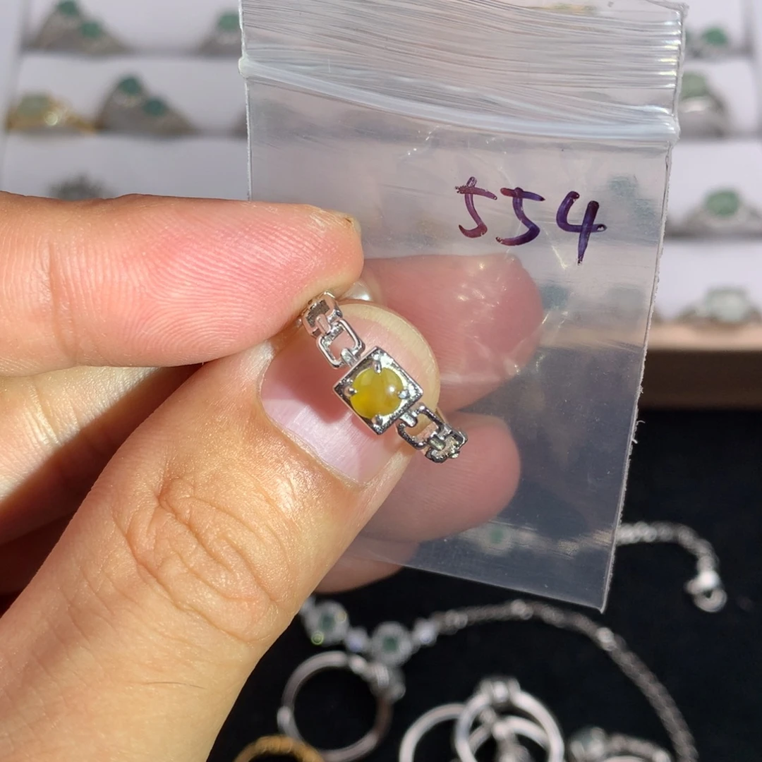 未镶嵌戒指翡翠554
