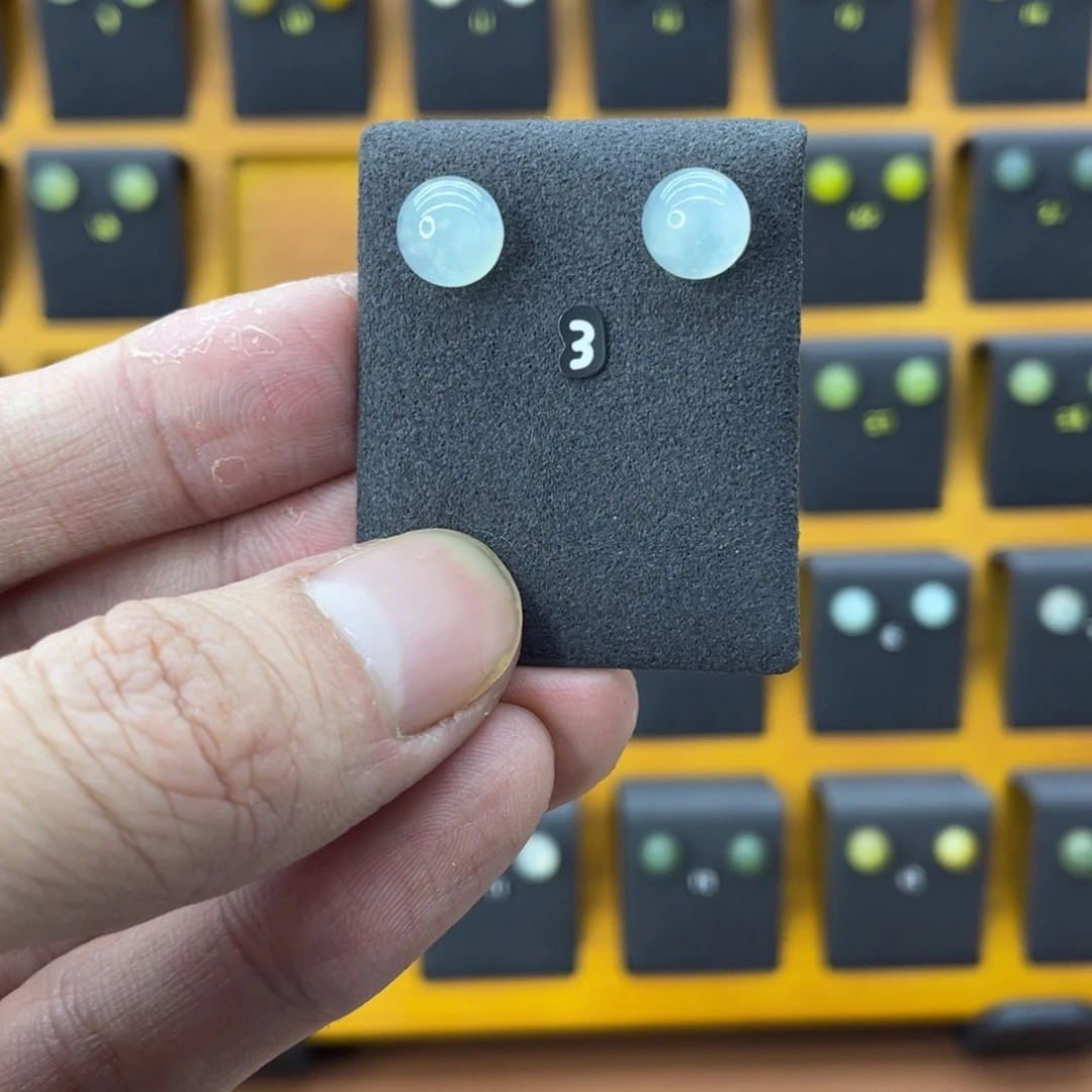 蛇纹石玉耳钉银S925镶嵌T**O