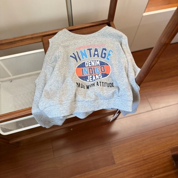 【编号M804】Q677-08-儿童印花露肩长袖t  灰色-SWD