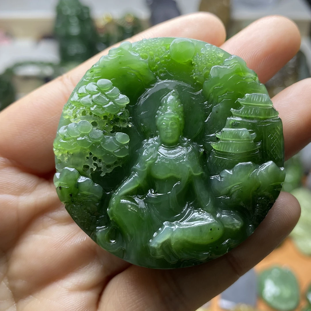 和田玉碧玉精美手工雕刻圆牌山水观音吊坠气质百搭男菠菜绿
