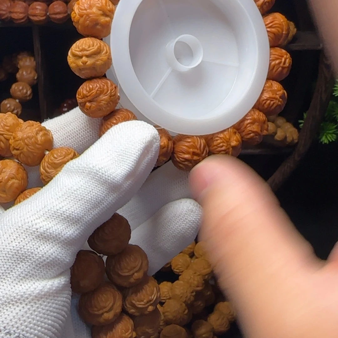 飞***卸猴头核桃吊坠猴头手串