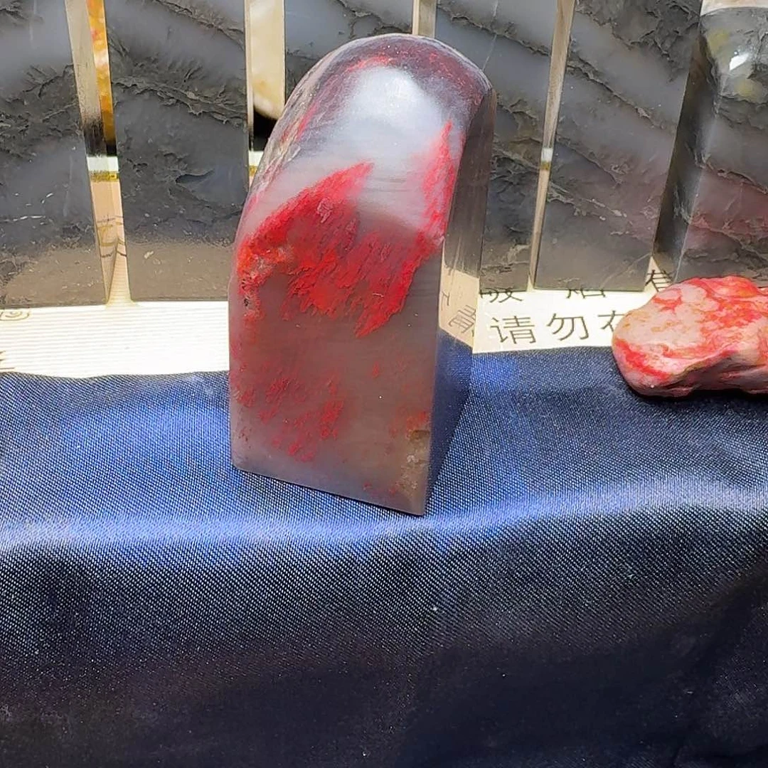 昌***舍昌化石昌化鸡血石原石