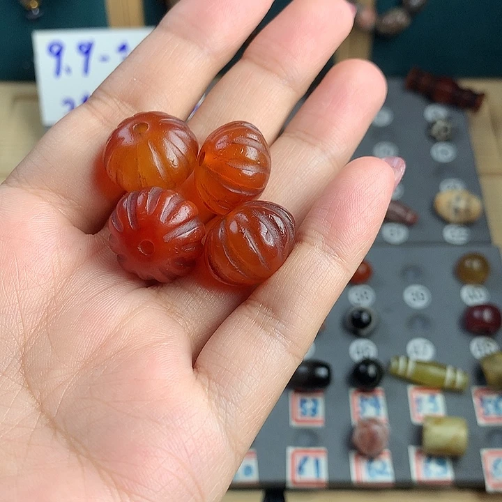 玛瑙/玉髓未镶嵌珠宝半成品辉*