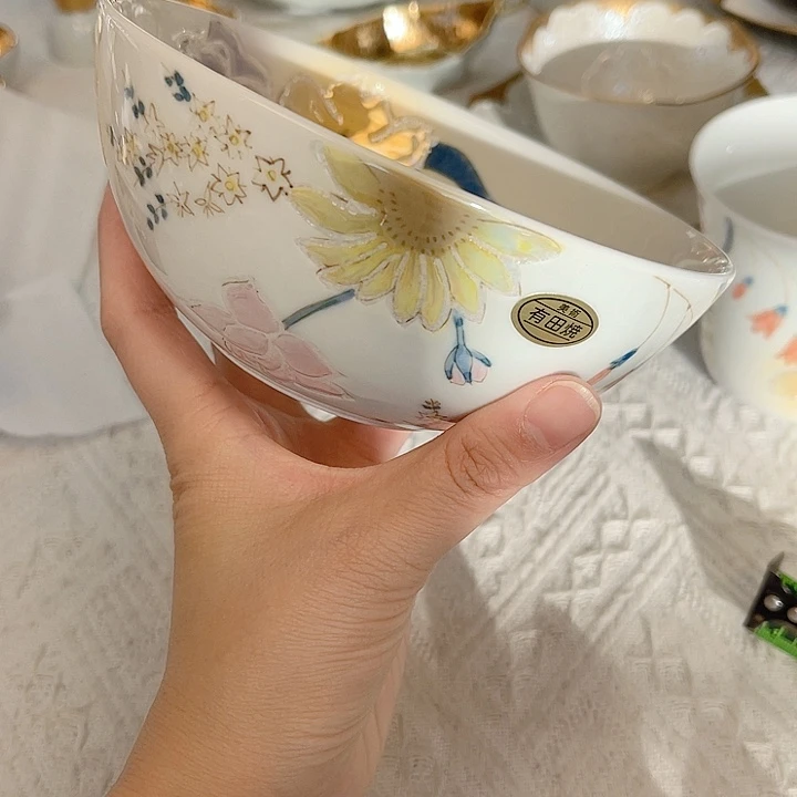 瓷片The first thing