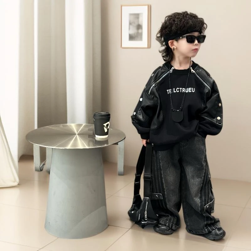 2025秋冬新款拼接韩版男儿童洋气卫衣做旧牛仔裤痞帅套装