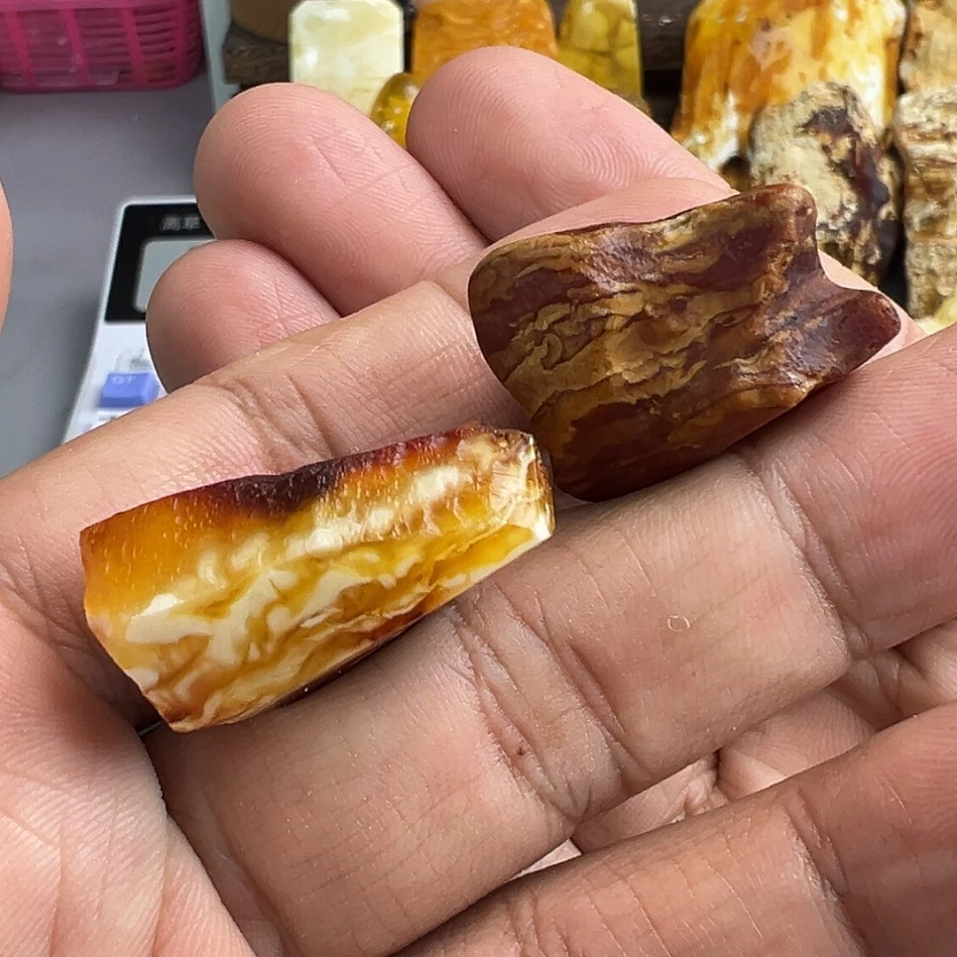 定制琥珀未镶嵌蜜蜡