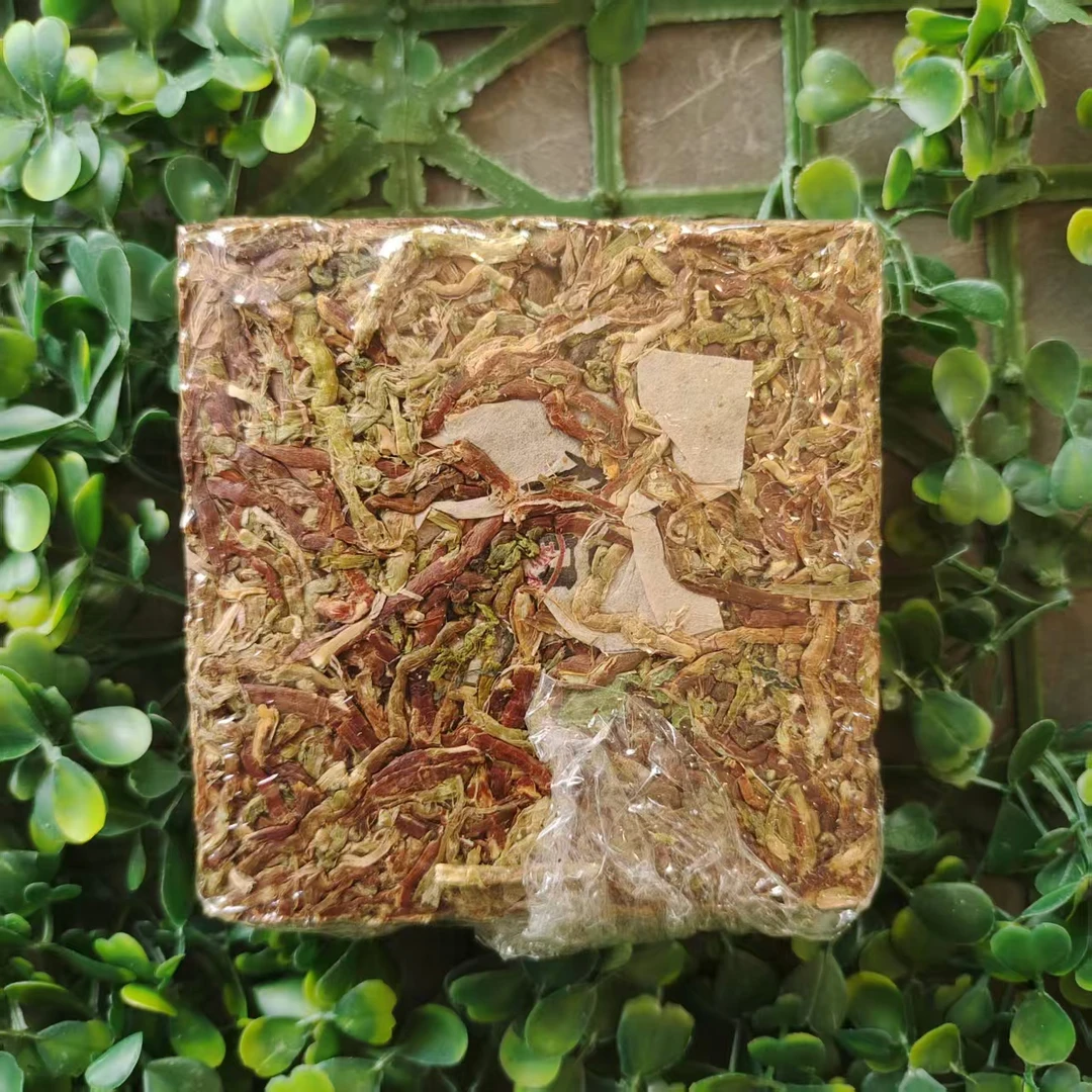 雨腾古茶   “财 L 通”全Z至B吕Z仙J根150g/砖（6月14）