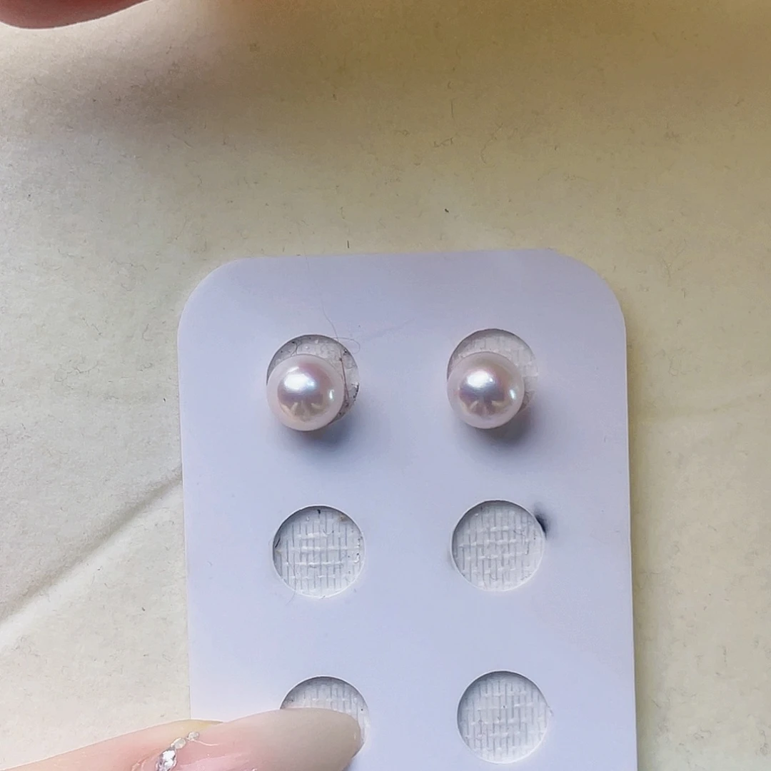 银S925镶嵌淡水珍珠耳钉木*子