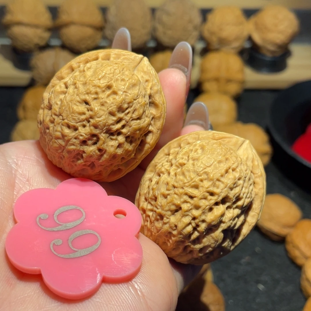 龙鳞铁狮子核桃39