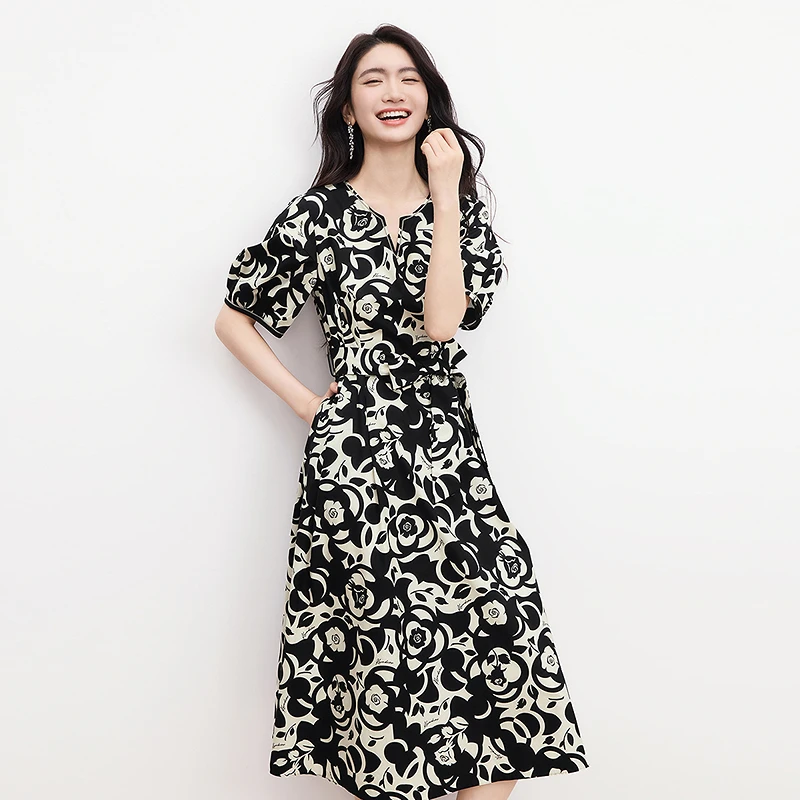 【玫瑰秘境】珂莱蒂尔夏季碎花显瘦时尚法式连衣裙KF10492W0