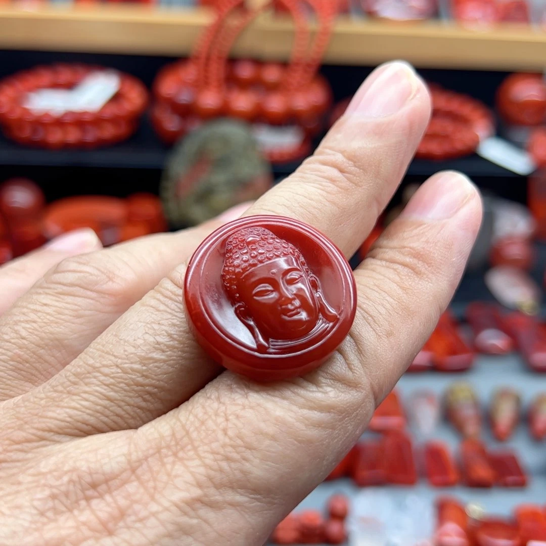 南红玛瑙配饰未镶嵌