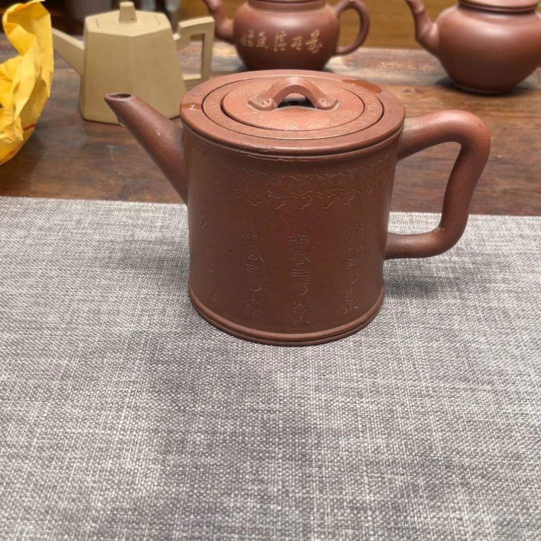 紫砂茶壶芒**哥百壶斋！
