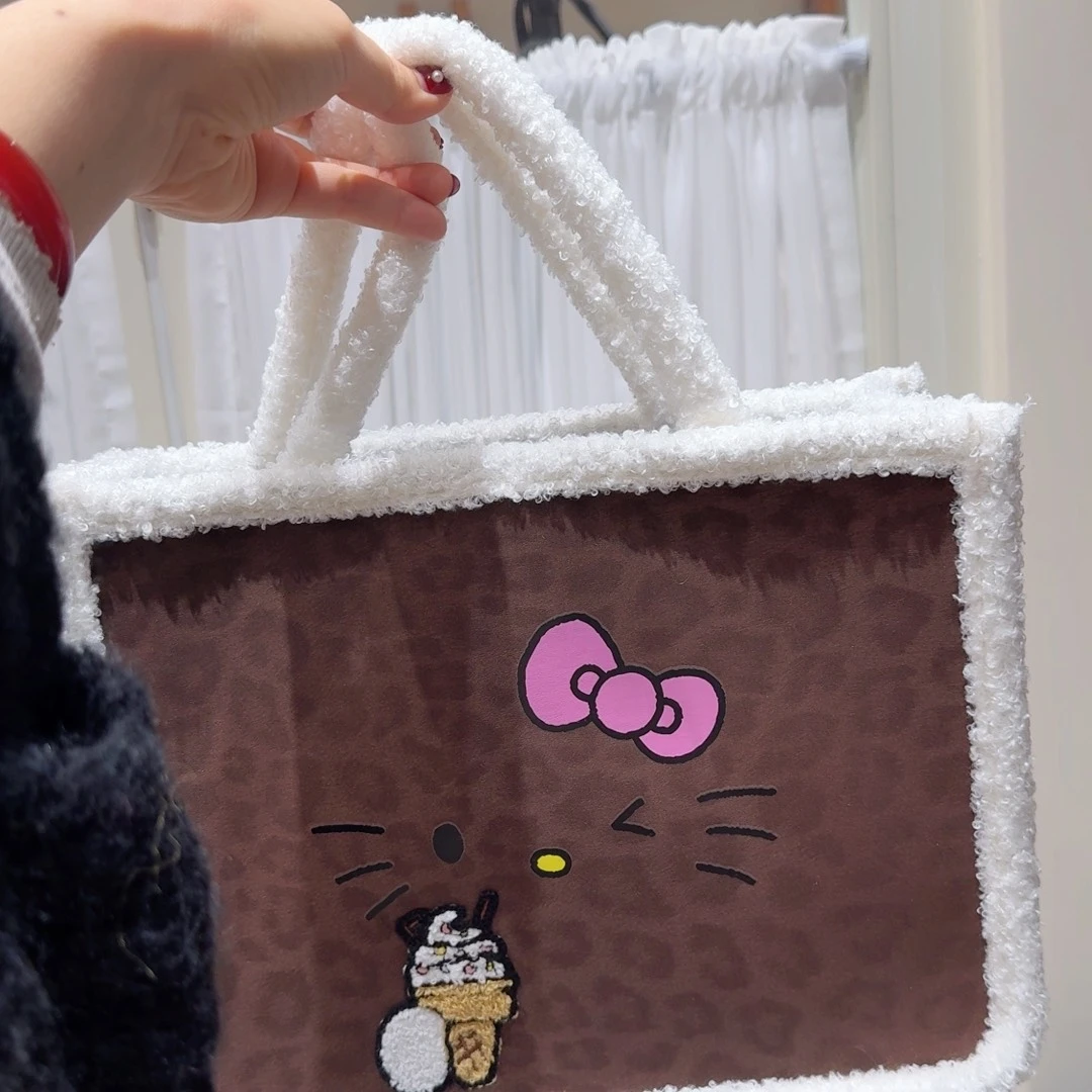 三醋酯纤维山羊毛