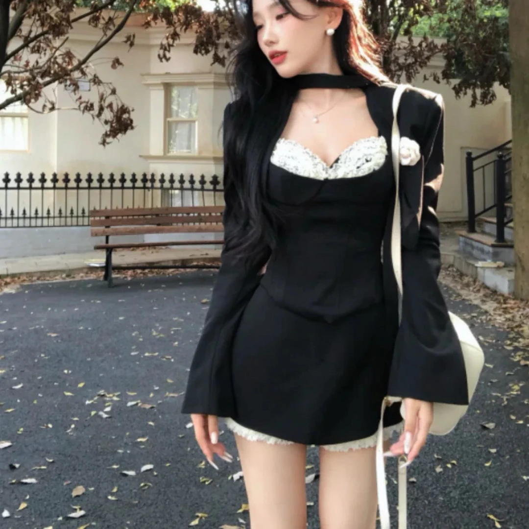 元元子专属时髦独特别致显瘦外套吊带背心半身裙三件套女