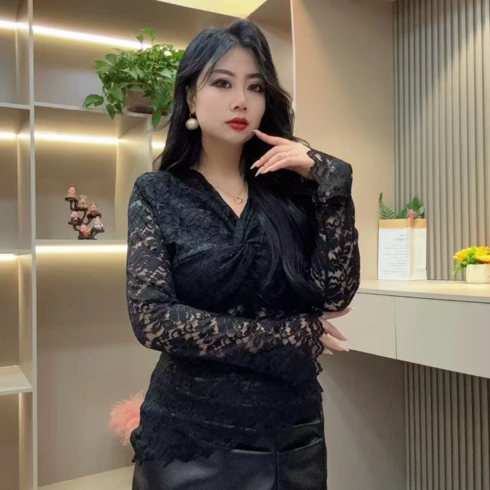 秋季上衣-冠 3715时尚气质镂空印花拧劲设计款胖MM大码女装新款