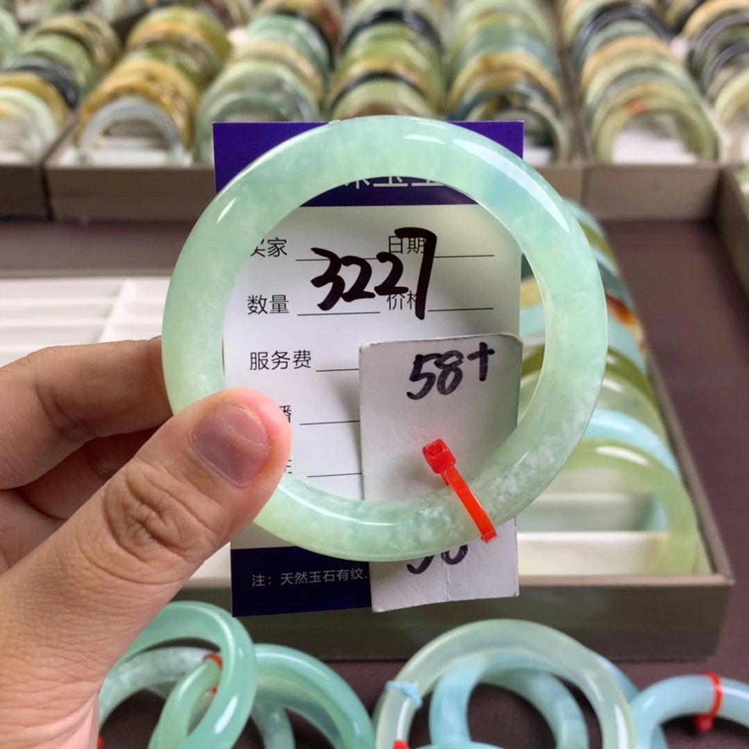 蛇纹石玉未镶嵌手镯3227