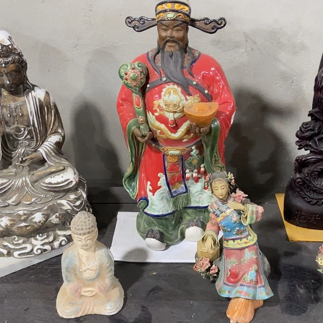 摆件愚*好好的休息一下