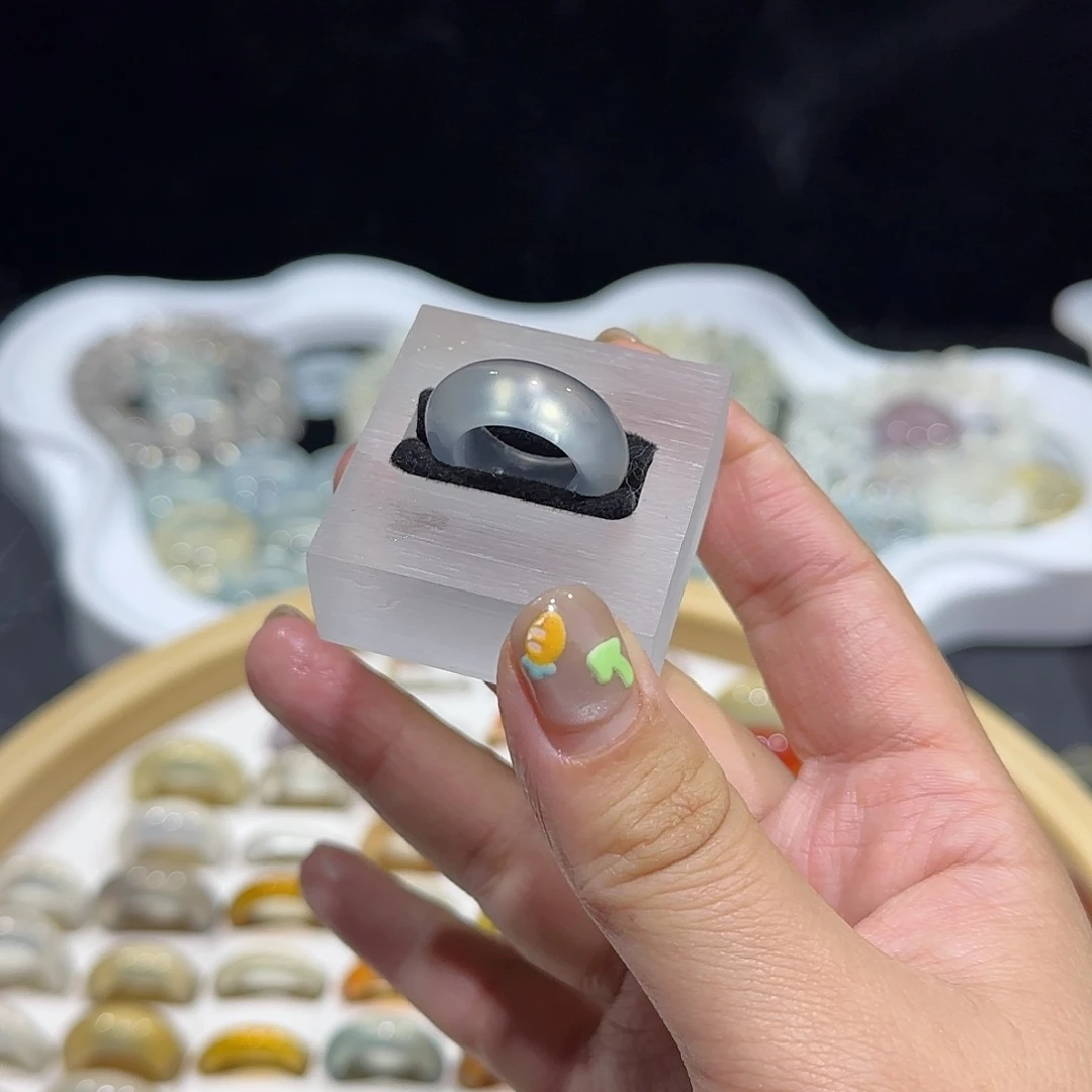 玛瑙/玉髓合金戒指