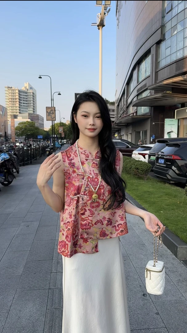 【梦琪自制】2025爆款国风女装马甲透气轻奢中式马夹时尚显瘦女上衣