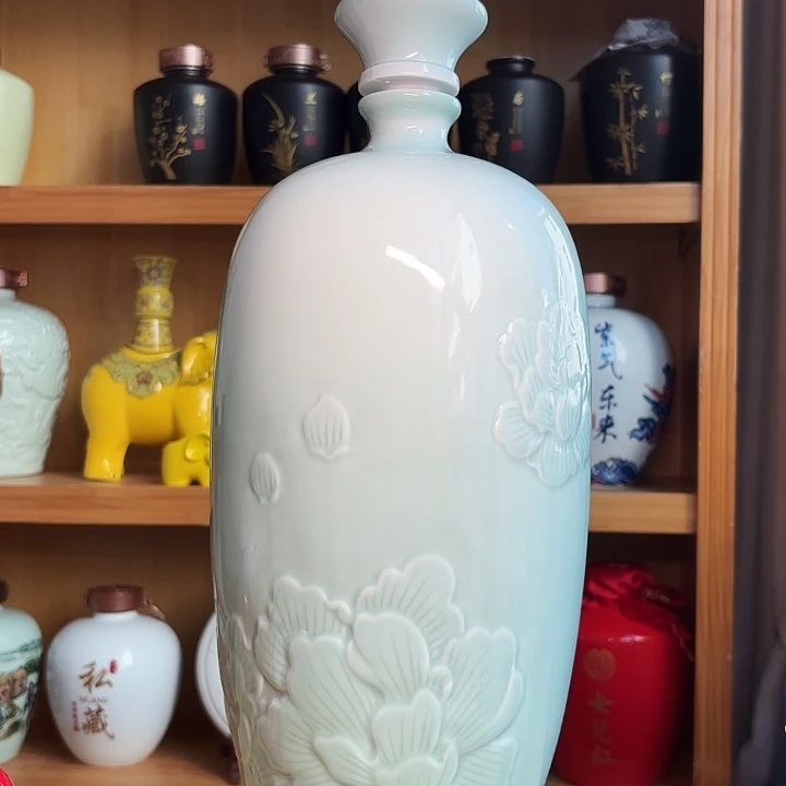 10斤牡丹酒瓶1个 清仓默认微瑕