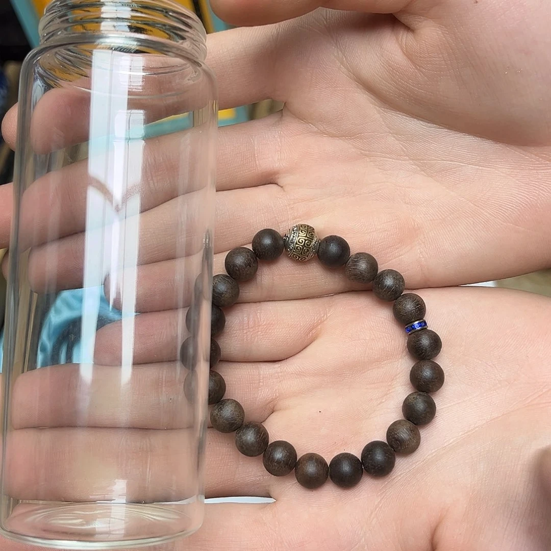 大叶紫檀（黑酸枝木类）