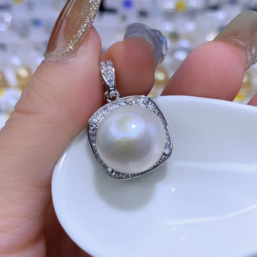 颈饰合金淡水珍珠