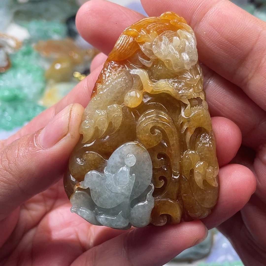 翡翠未镶嵌颈饰翡玉缘翡翠