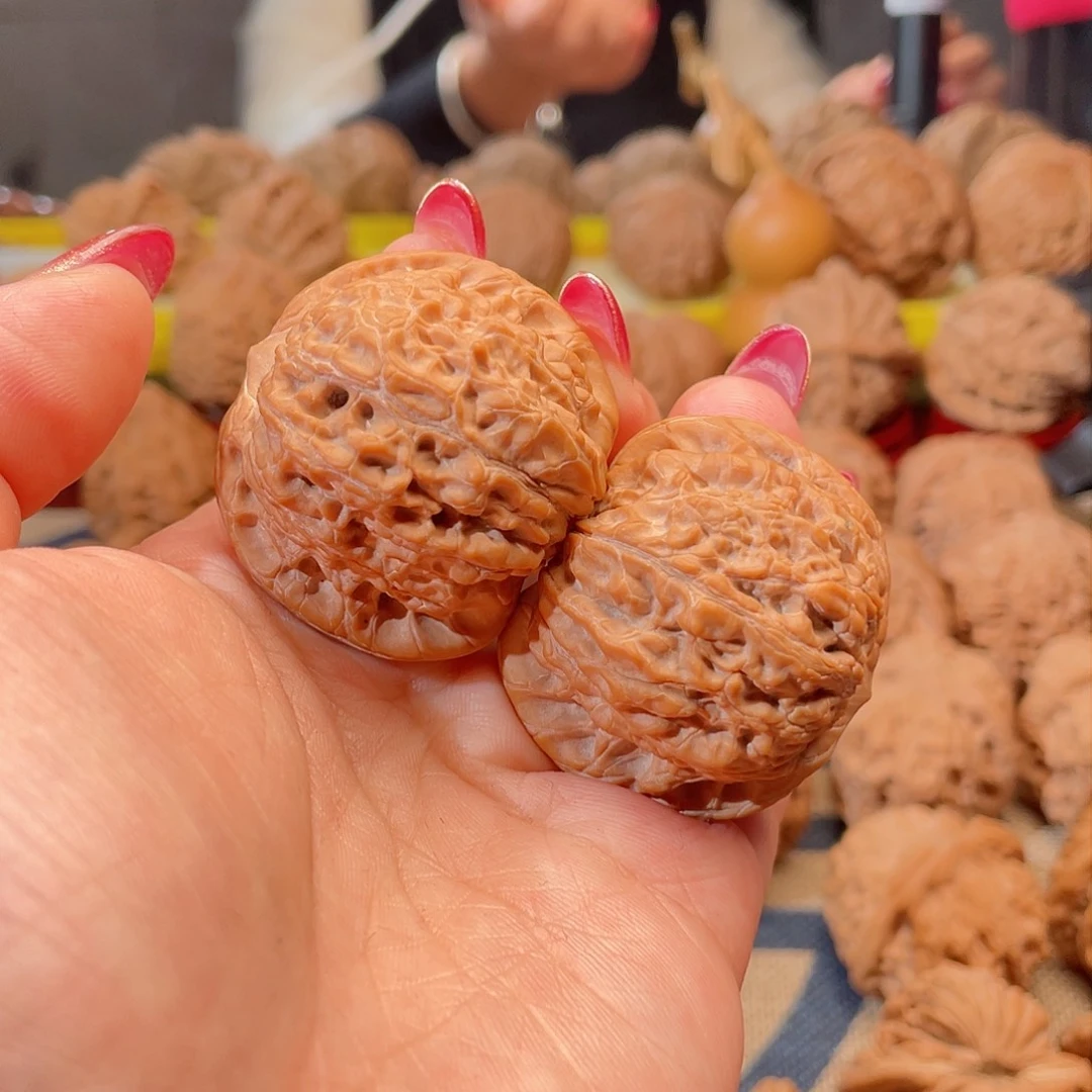 吊坠文玩核桃40血麒麟1