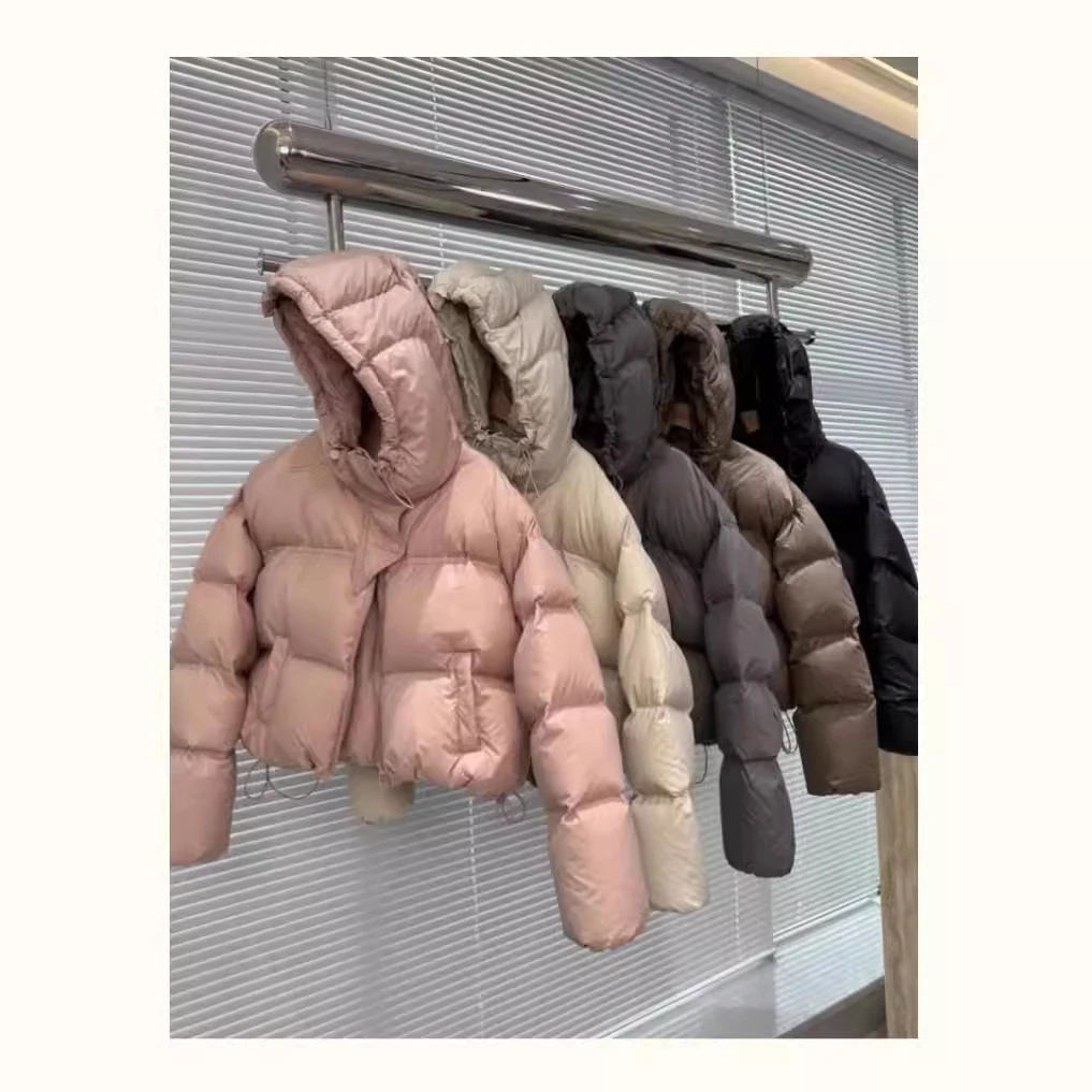 白鸭绒羽绒服女短款秋冬季新款韩版宽松加厚小个子面包白鸭绒香风