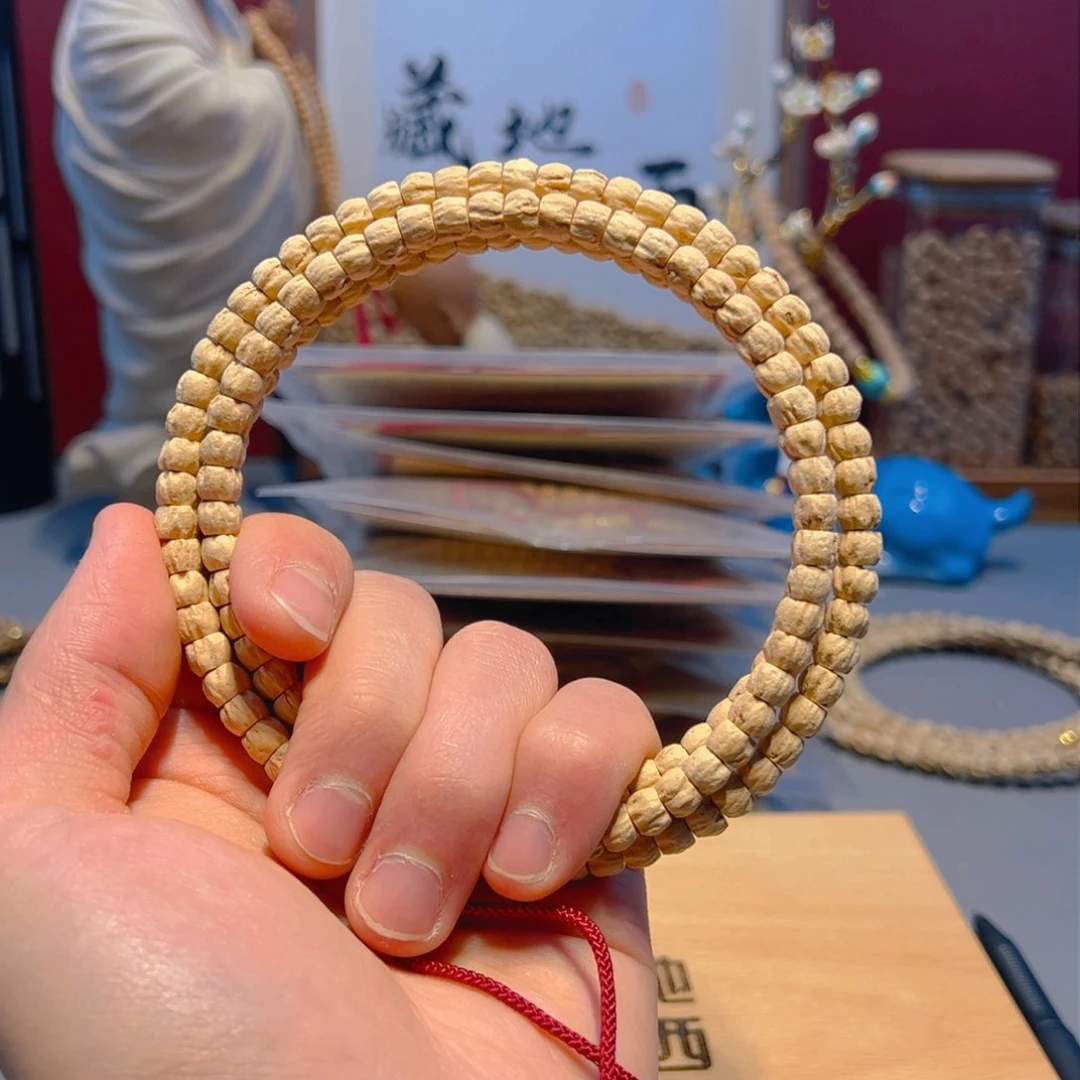 柏香籽/百香籽吊坠跟****鱼