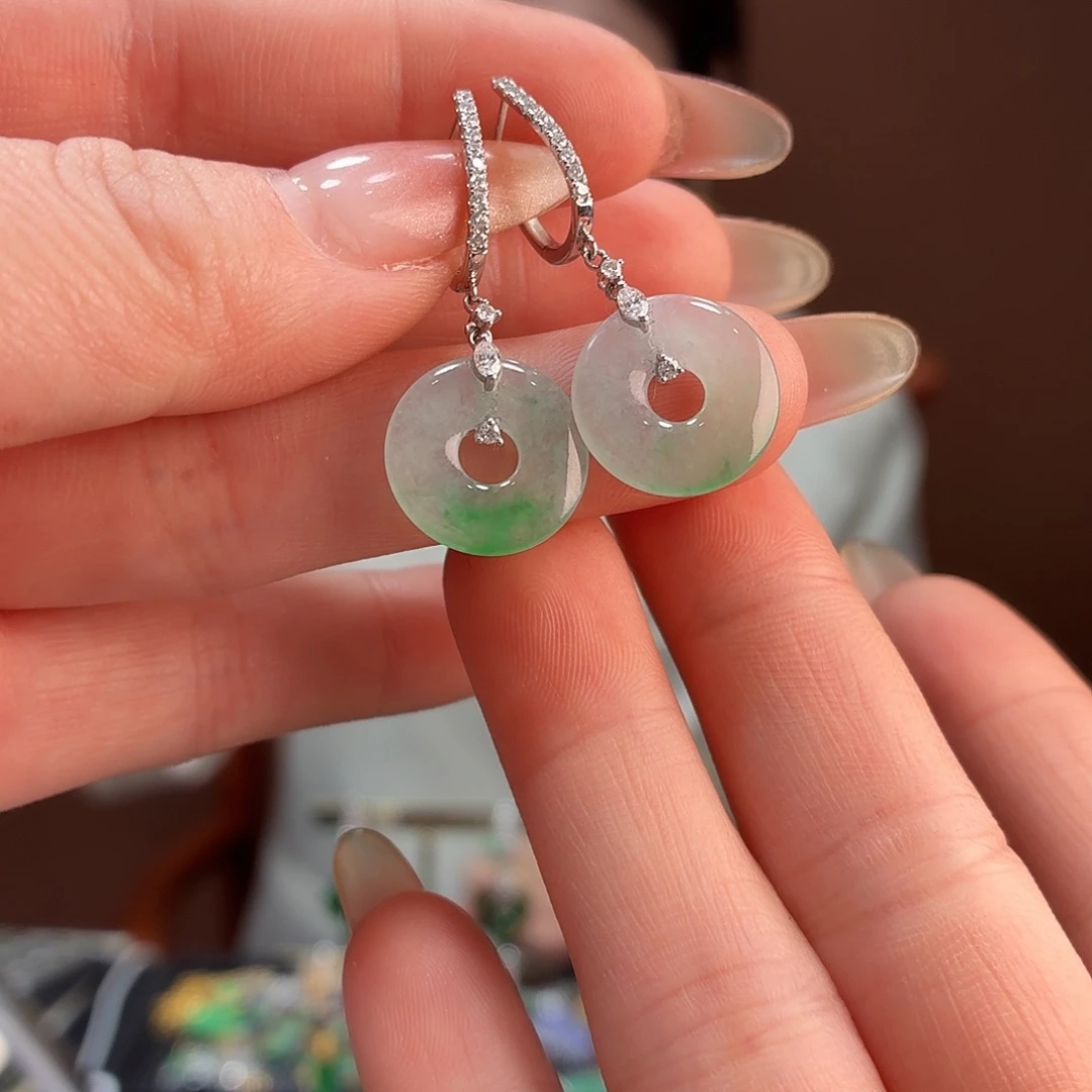 翡翠18K金镶嵌耳饰