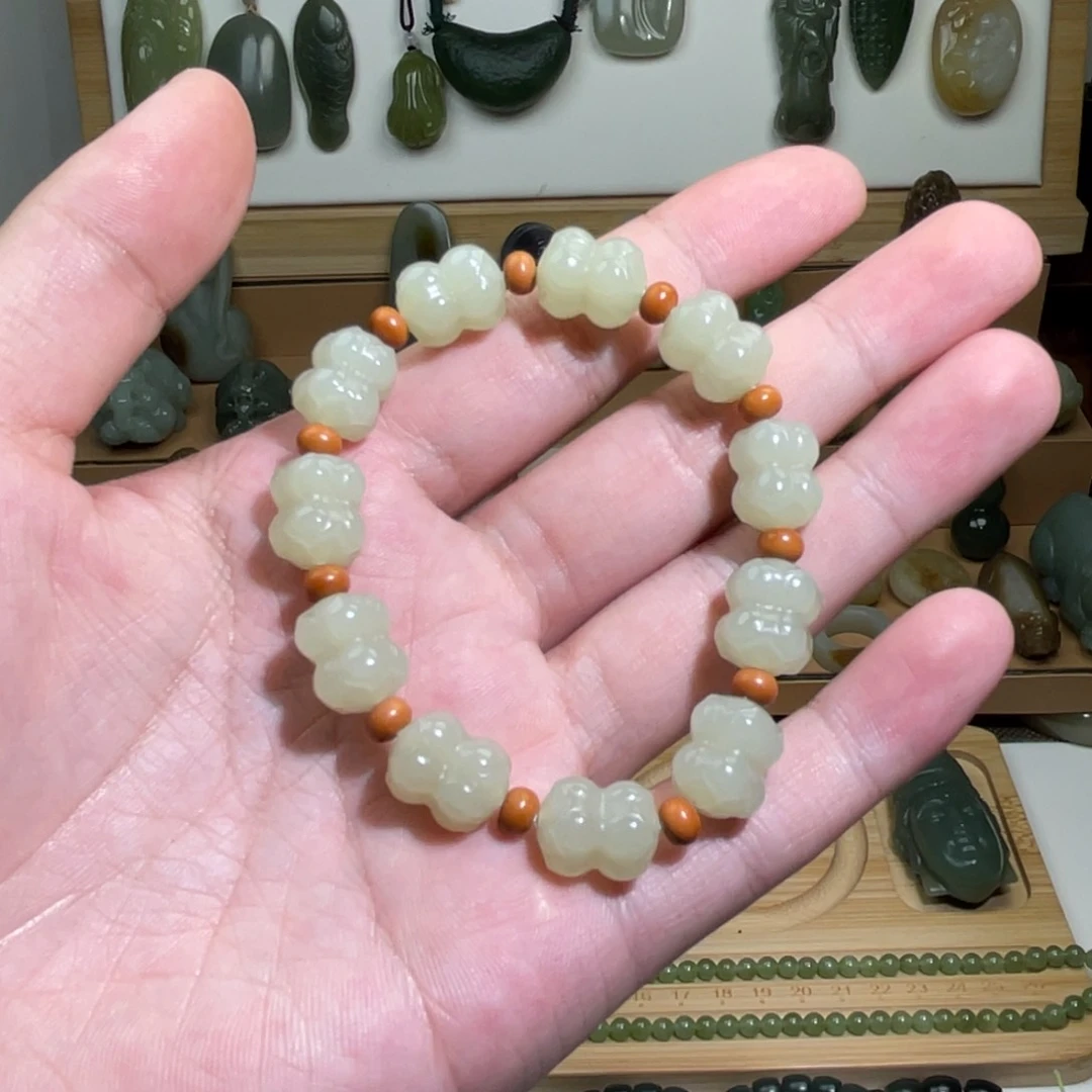 手串未镶嵌和田玉原***?1.1
