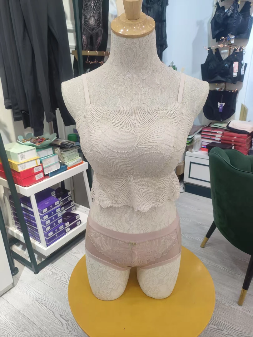 霞姐甄选！高端显瘦睫毛蕾丝美背25017