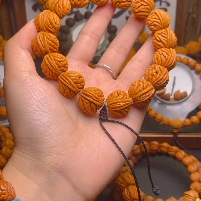 【闪购商品】桃核手串龙文桃核