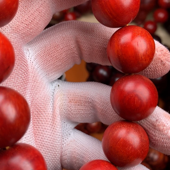 木尽*2.0帝王泥鸡血红玉化料