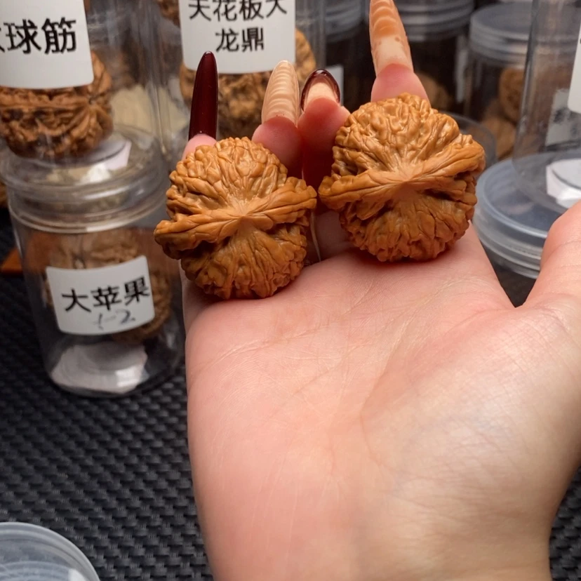 【闪购商品】核桃手串/手链得**?莲花