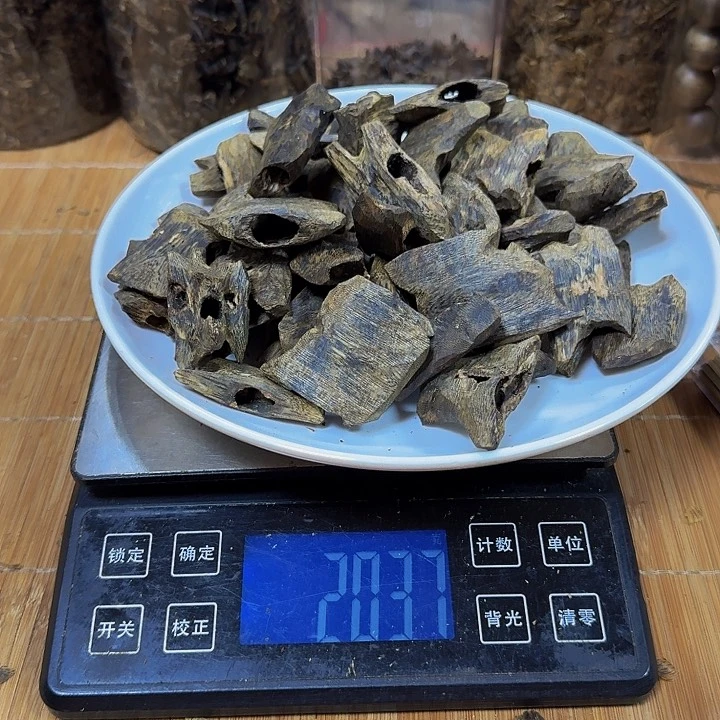 沉香沉香碎屑?****?块料流油王203克
