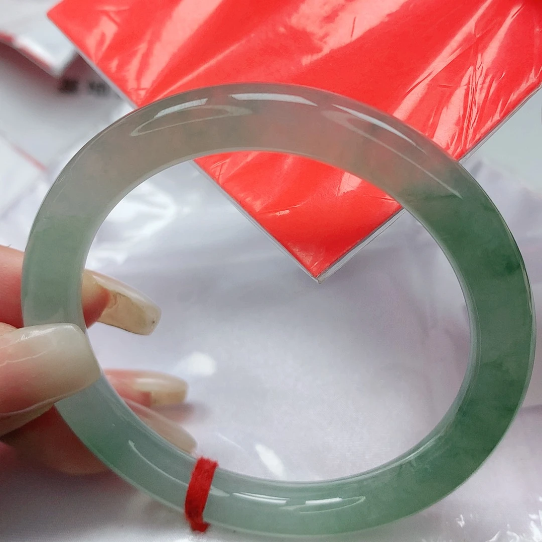 【闪购商品】翡翠手镯未镶嵌缅甸天然A货翡翠