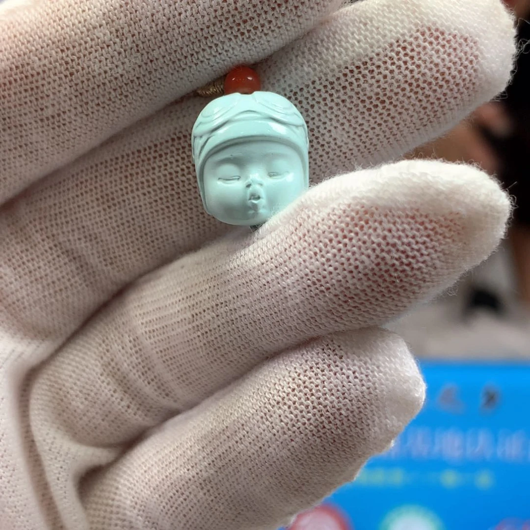 绿松石未镶嵌挂件