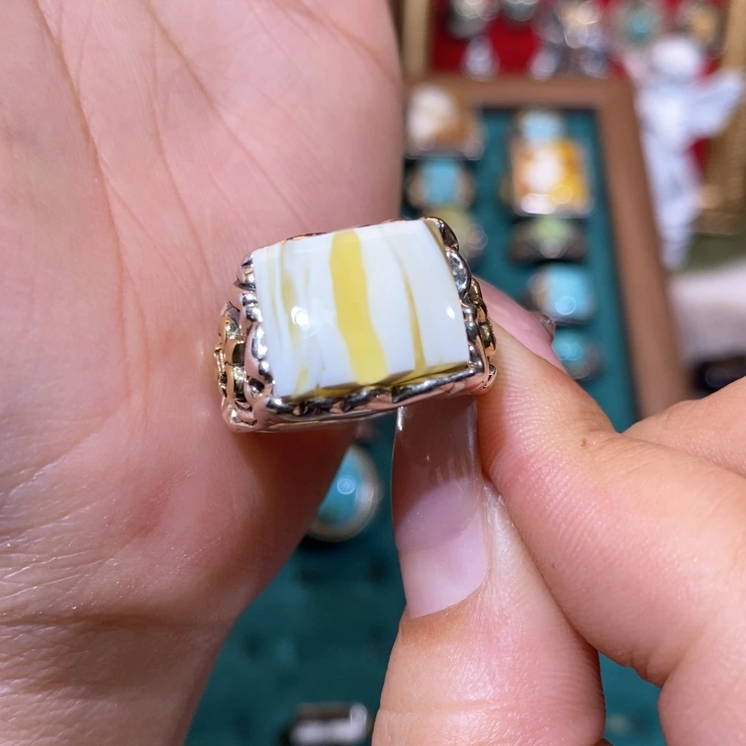 琥珀戒指银S925镶嵌小****?戒指