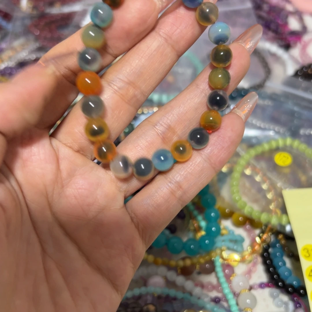 水晶手链未镶嵌溏心玛瑙