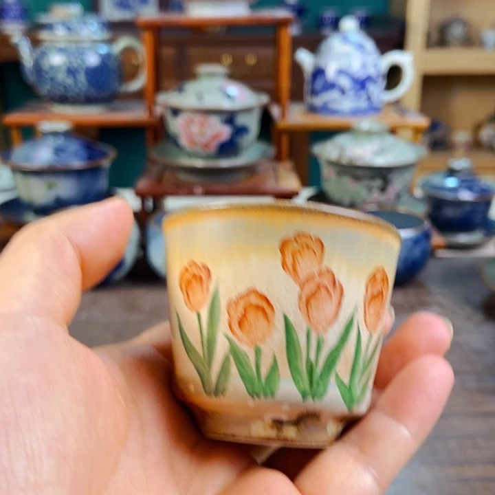 瓷片手工制作工艺精湛等