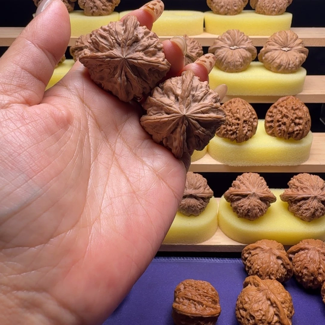 吊坠文玩核桃42尺御喜四楞
