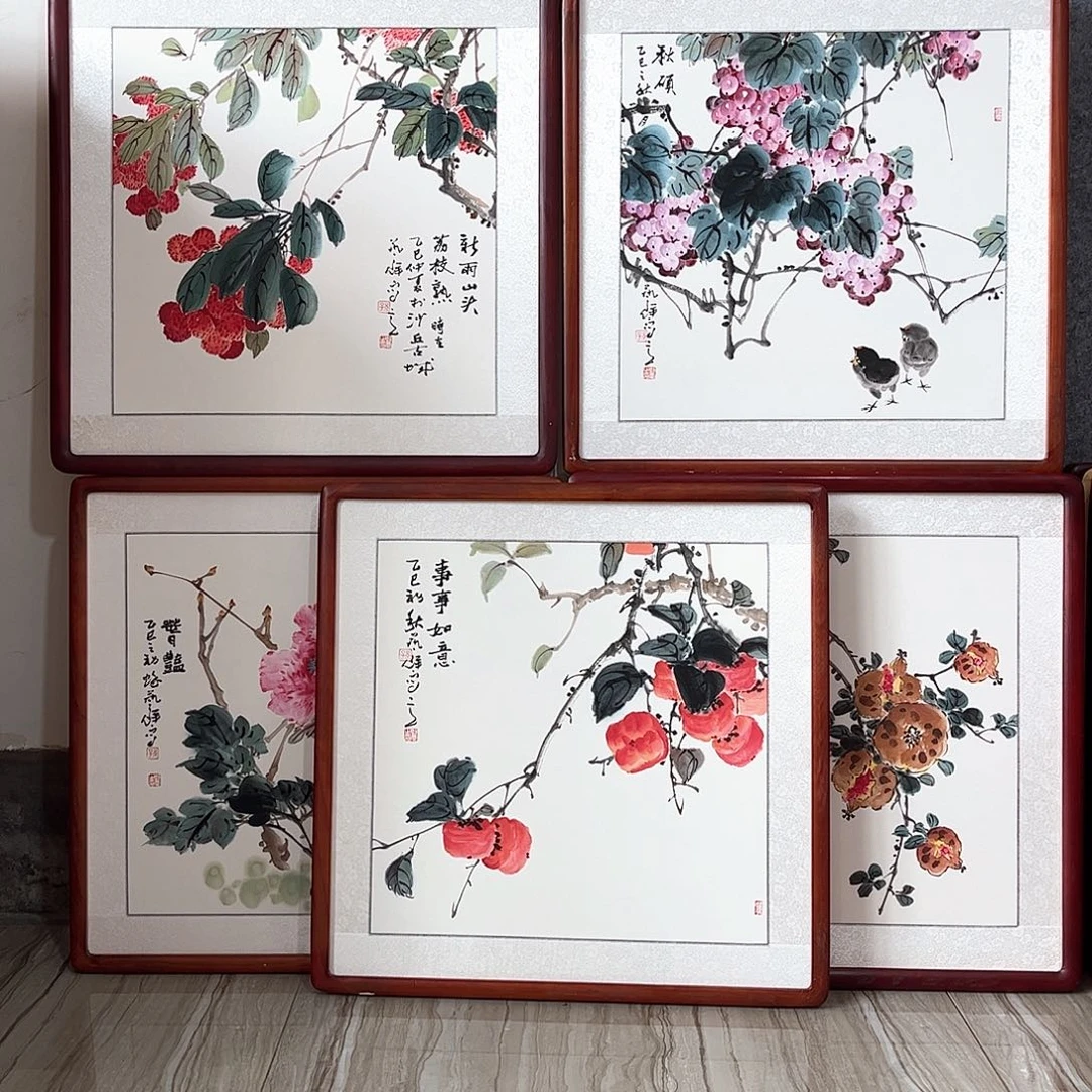 苏***人国画书画作品带框63×63